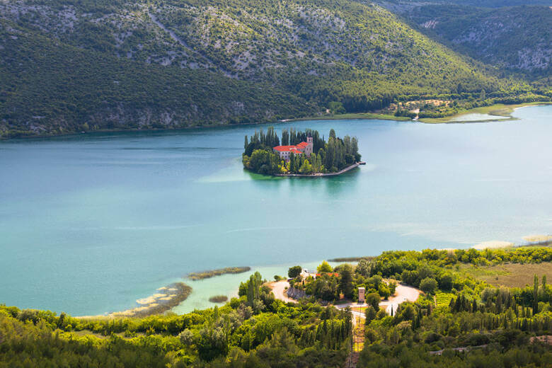 Klosterinsel Visovac im Krka-Nationalpark in Kroatien