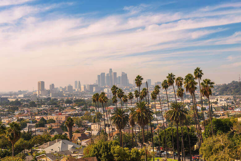 Die Skyline von Los Angeles beim Sonnenuntergang