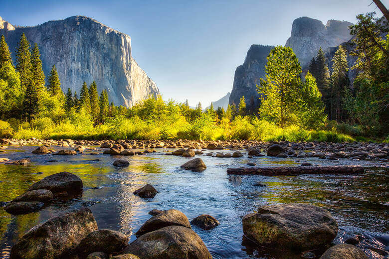 Sonnenaufgang im Yosemite Nationalpark