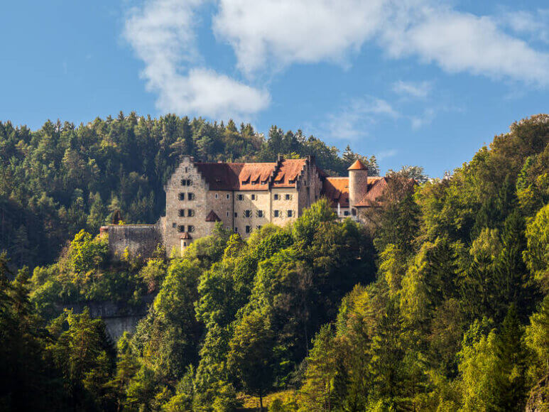 Sehenswürdigkeiten Fränkische Schweiz: Burgen und Höhlen