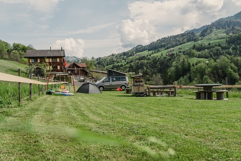 Naturcamping in der Schweiz auf einem Bauernhof